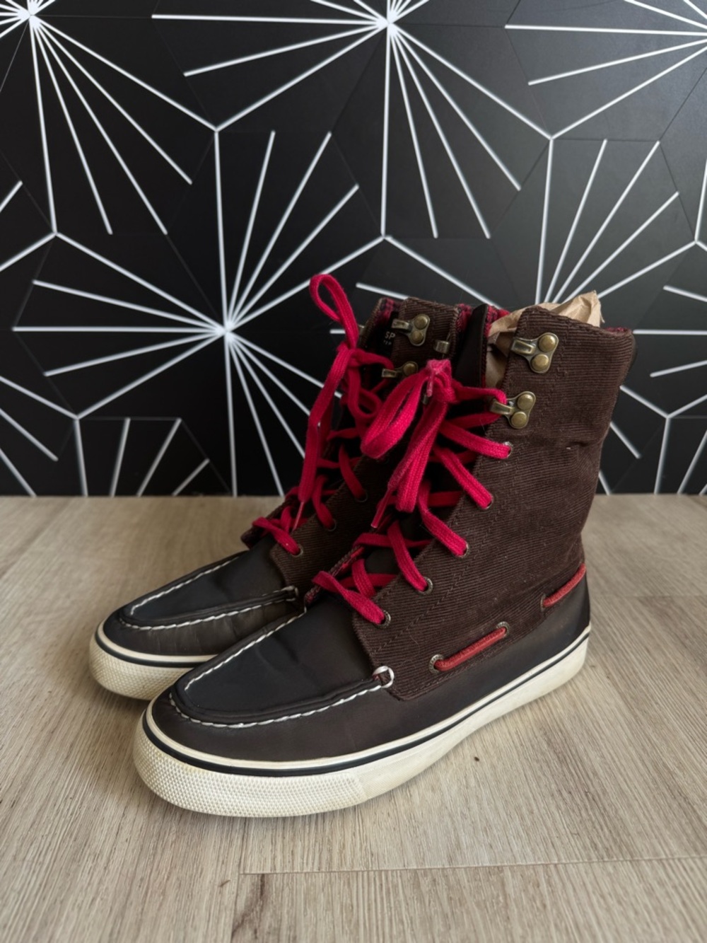 Sperry Top-Sider Acklins Canvas Boots with Red Laces